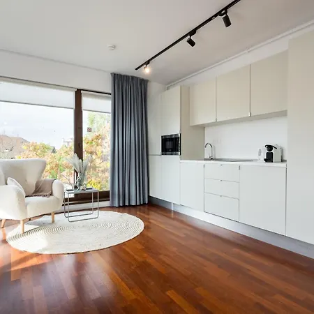 Apartment Urban Serenity *