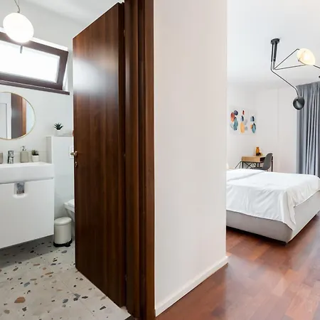 Apartment Urban Serenity *