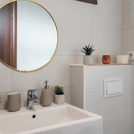 Apartment Urban Serenity *