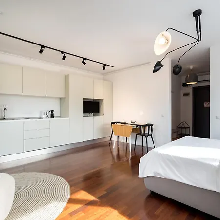 Apartment Urban Serenity