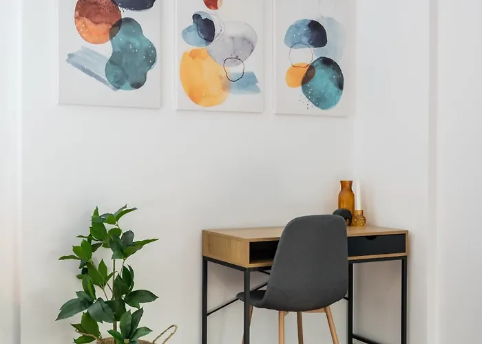 Urban Serenity Apartman *